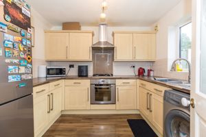 Kitchen- click for photo gallery